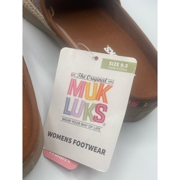 MUK LUKS Bright Stripe‎ Multicolor Stripe Street Brooklyn Highway Clogs - Picture 7 of 11